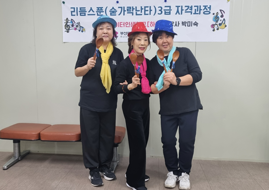 id=base64img_1764299436104